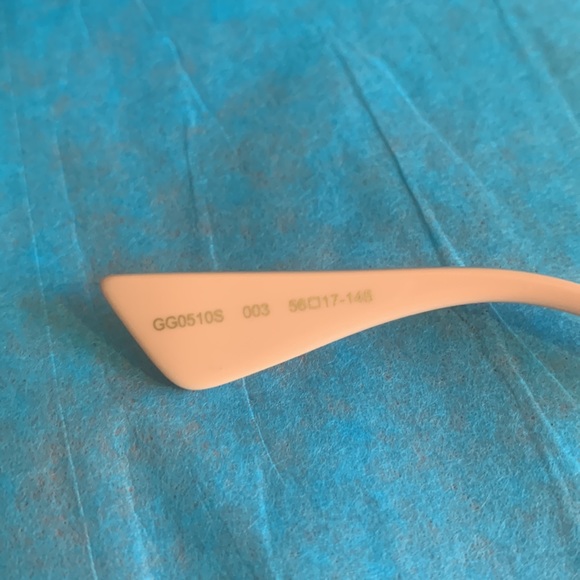 AUTHENTIC GUCCI BUTTERFLY SUNGLASSES GG0510S00356 NWOT - Picture 7 of 12